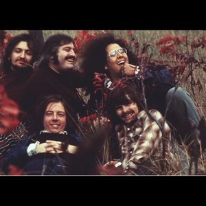 Imagine me and you, I do
I think about you day and